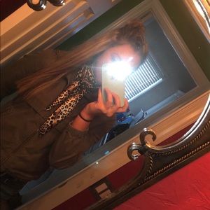 Meet your Posher, Brooke